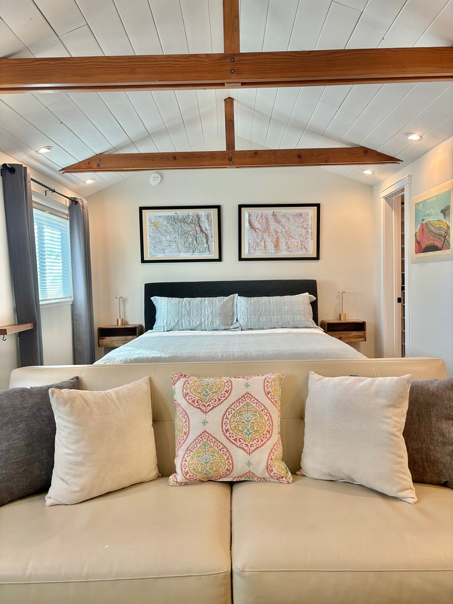 Furnished Finder property 660811_1 photo 22