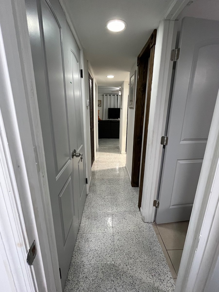 UNIT #2
HALLWAY