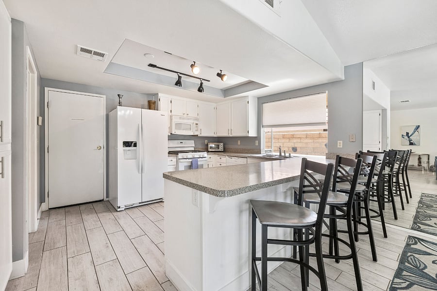 Furnished Finder property 660836_1 photo 15