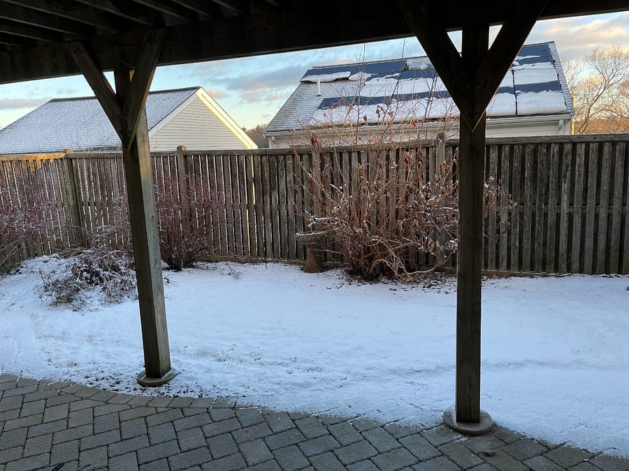 Walk out patio/backyard