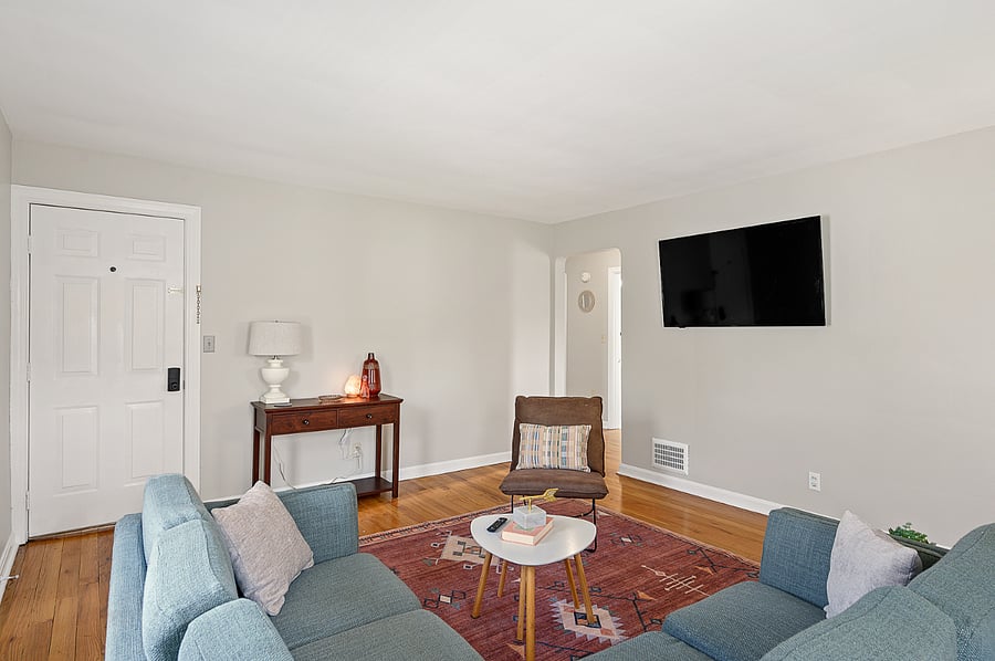 Furnished Finder property 660952_1 photo 3
