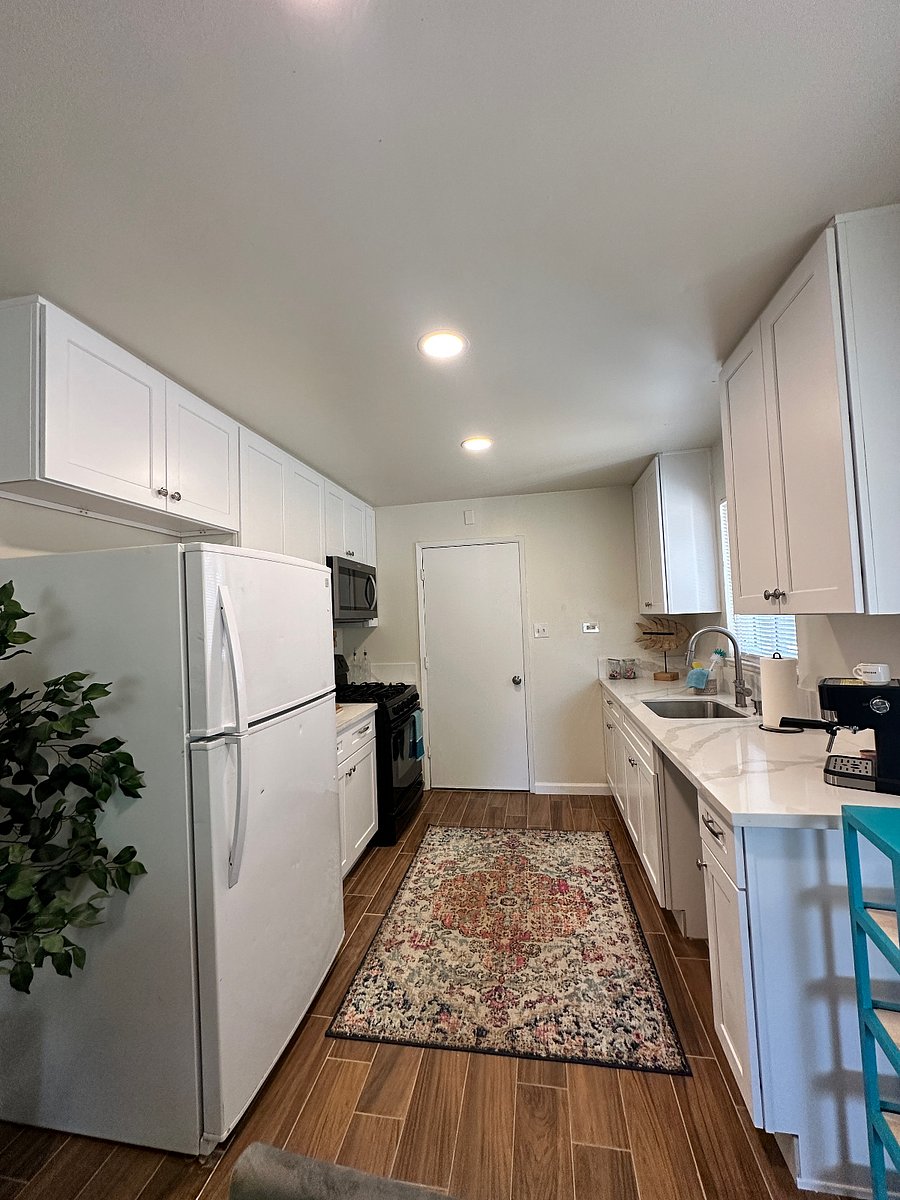 Furnished Finder property 660967_1 photo 8