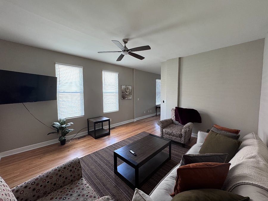 Furnished Finder property 661012_1 photo 3