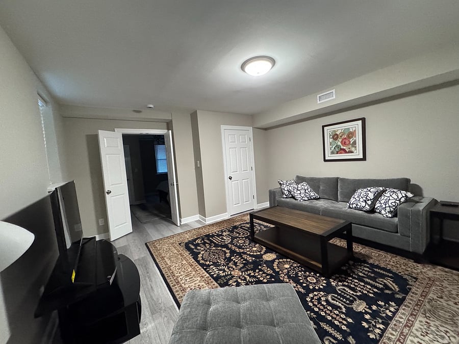 Furnished Finder property 661012_2 photo 9