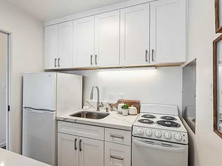 Furnished Finder property 661026_1 photo 6