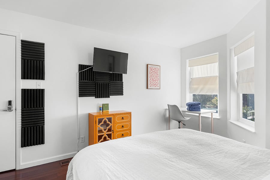 Furnished Finder property 661035_2 photo 17