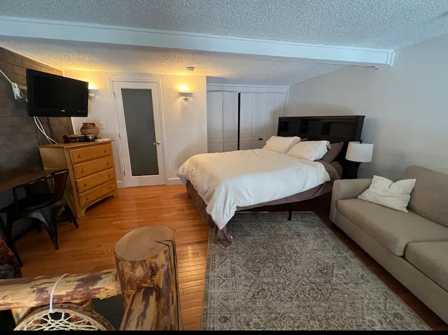 Furnished Finder property 661067_1 photo 2