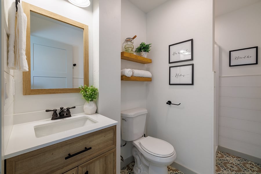 Relaxing bathroom with fun tile!