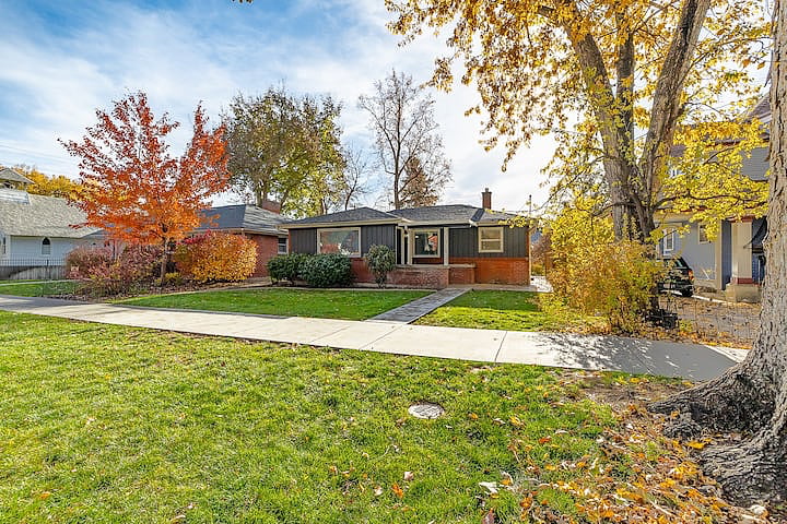 Furnished Finder property 661120_1 photo 4