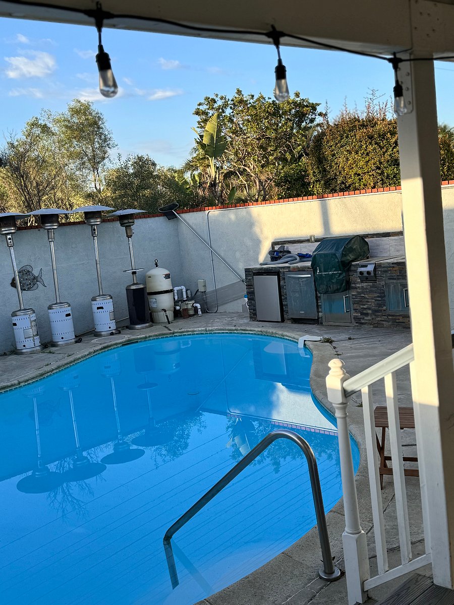 Furnished Finder property 661142_2 photo 16