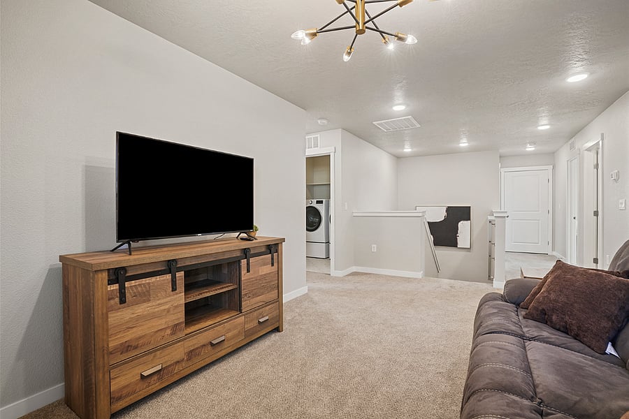 Furnished Finder property 661158_1 photo 35