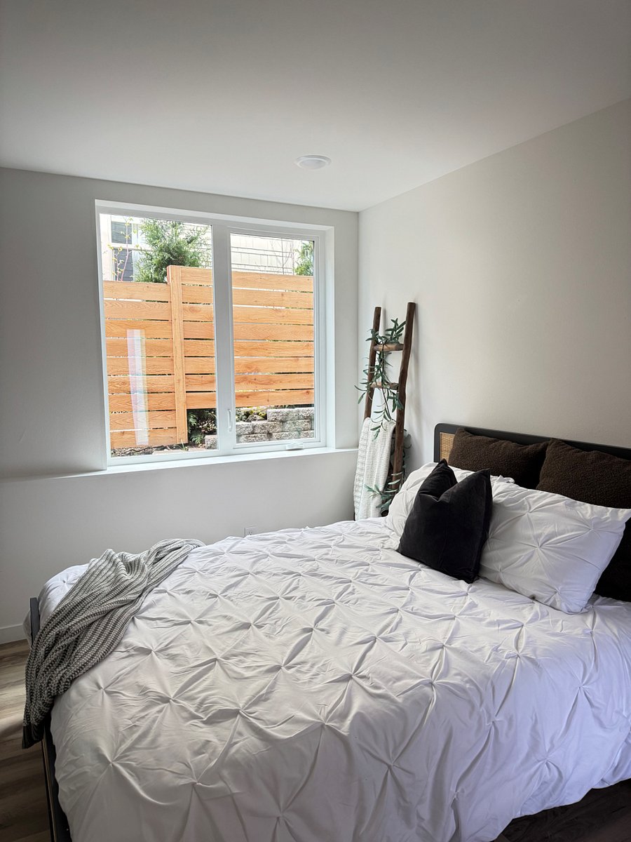 Furnished Finder property 661196_1 photo 4