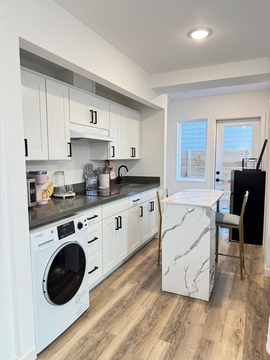 Furnished Finder property 661196_1 photo 11