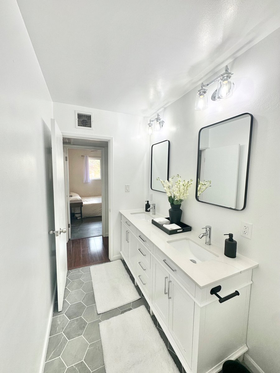 Furnished Finder property 661236_1 photo 8