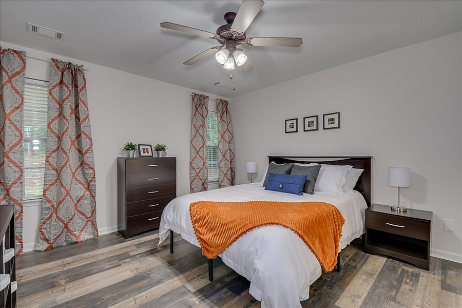 Furnished Finder property 661255_1 photo 9