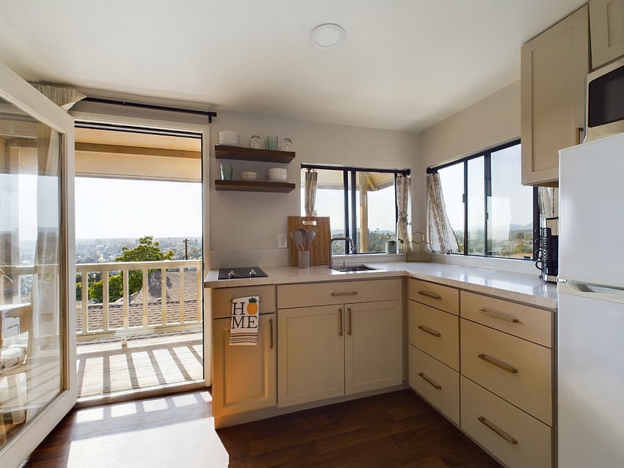 Furnished Finder property 661292_1 photo 4