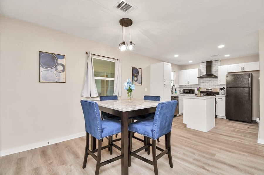 Furnished Finder property 661307_1 photo 8