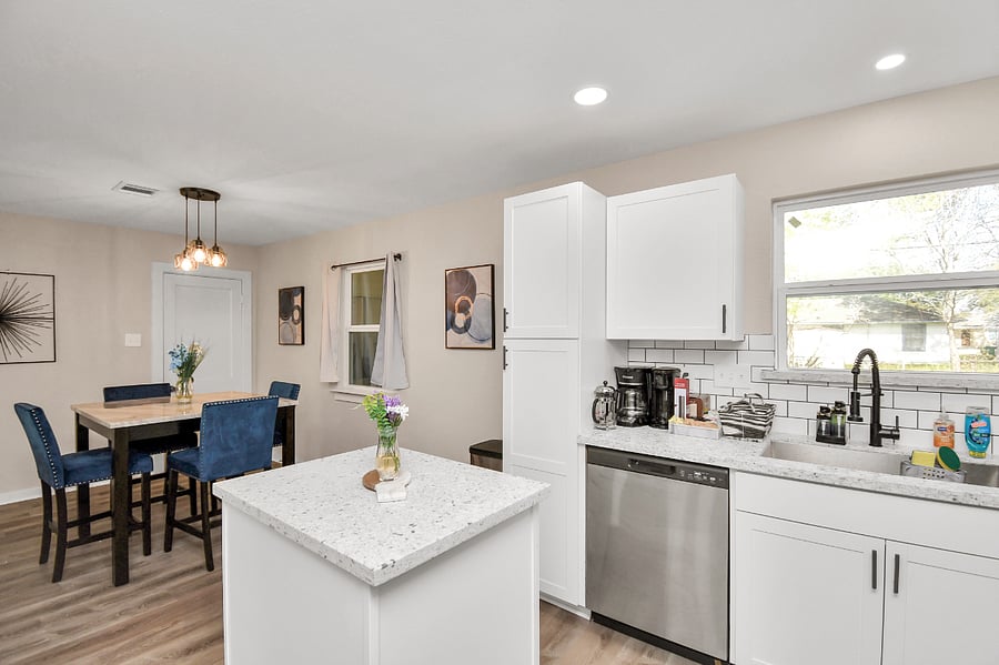 Furnished Finder property 661307_1 photo 11