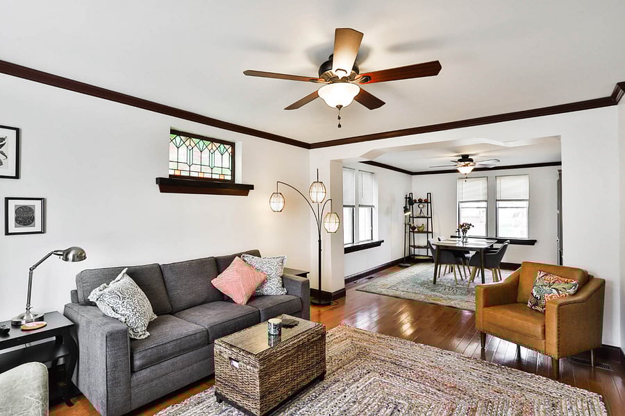 Light and bright living/dining room combo great for entertaining.