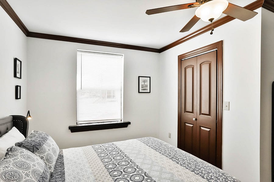 Lovely light and nice linens.