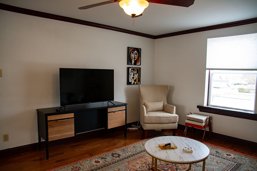 Smart TV, brand new honeycomb shades.