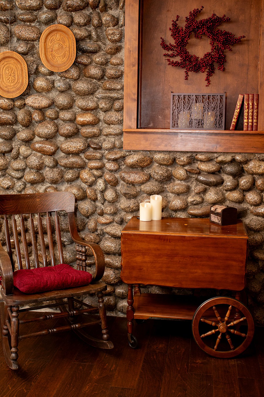 Rock Room - Antique tea cart can be used as desk. Comfortable rocking chair. Candles for ambiance.
