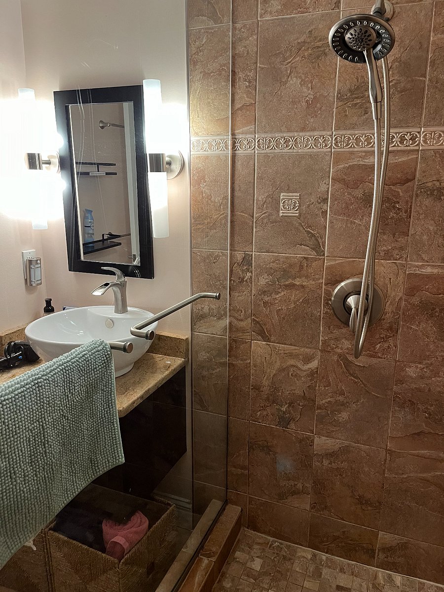 Open gorgeous tiled walk-in shower.