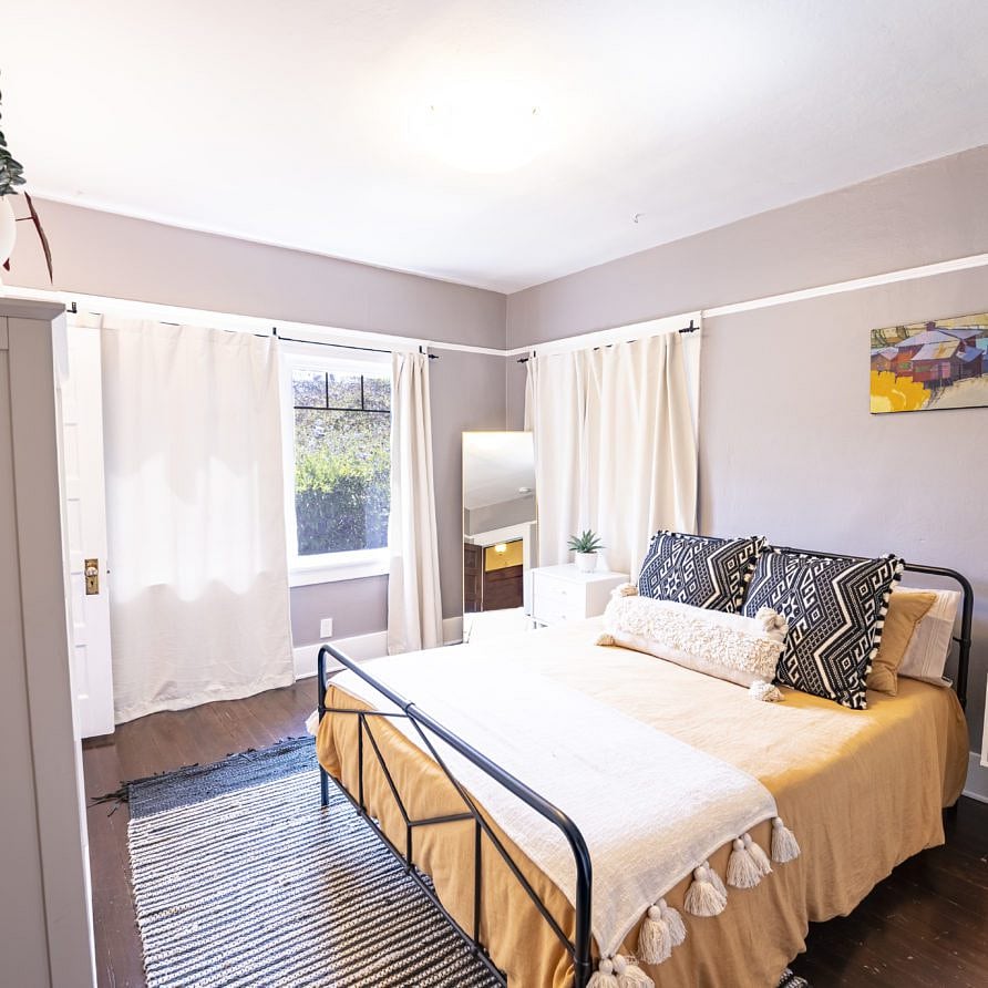Furnished Finder property 661590_1 photo 7