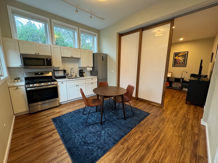 Furnished Finder property 661691_1 photo 3