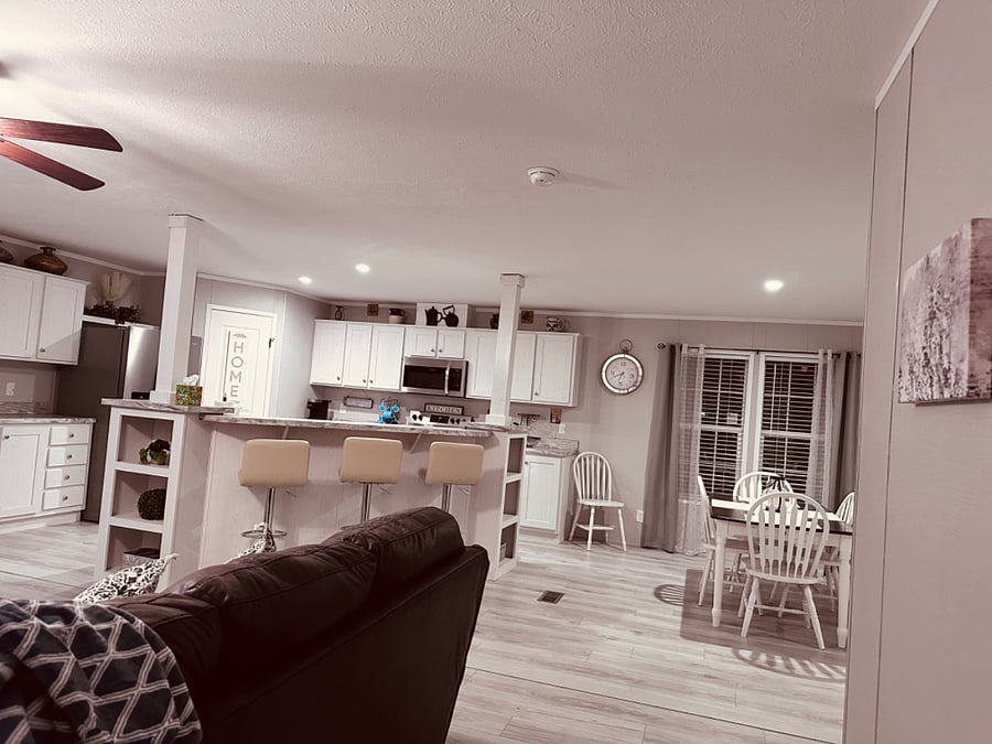 Furnished Finder property 661700_1 photo 3