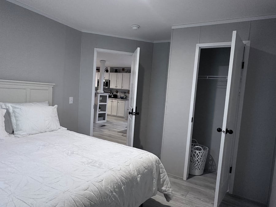 Furnished Finder property 661700_1 photo 25