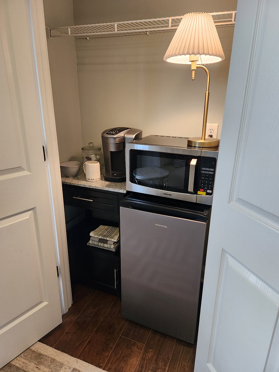 Furnished Finder property 661764_1 photo 26