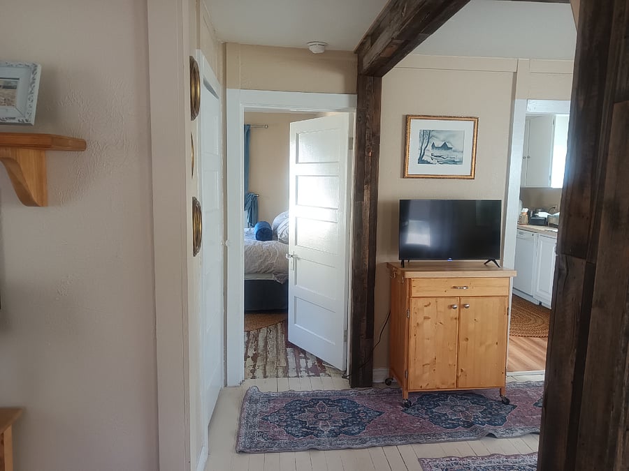 Furnished Finder property 661811_1 photo 6