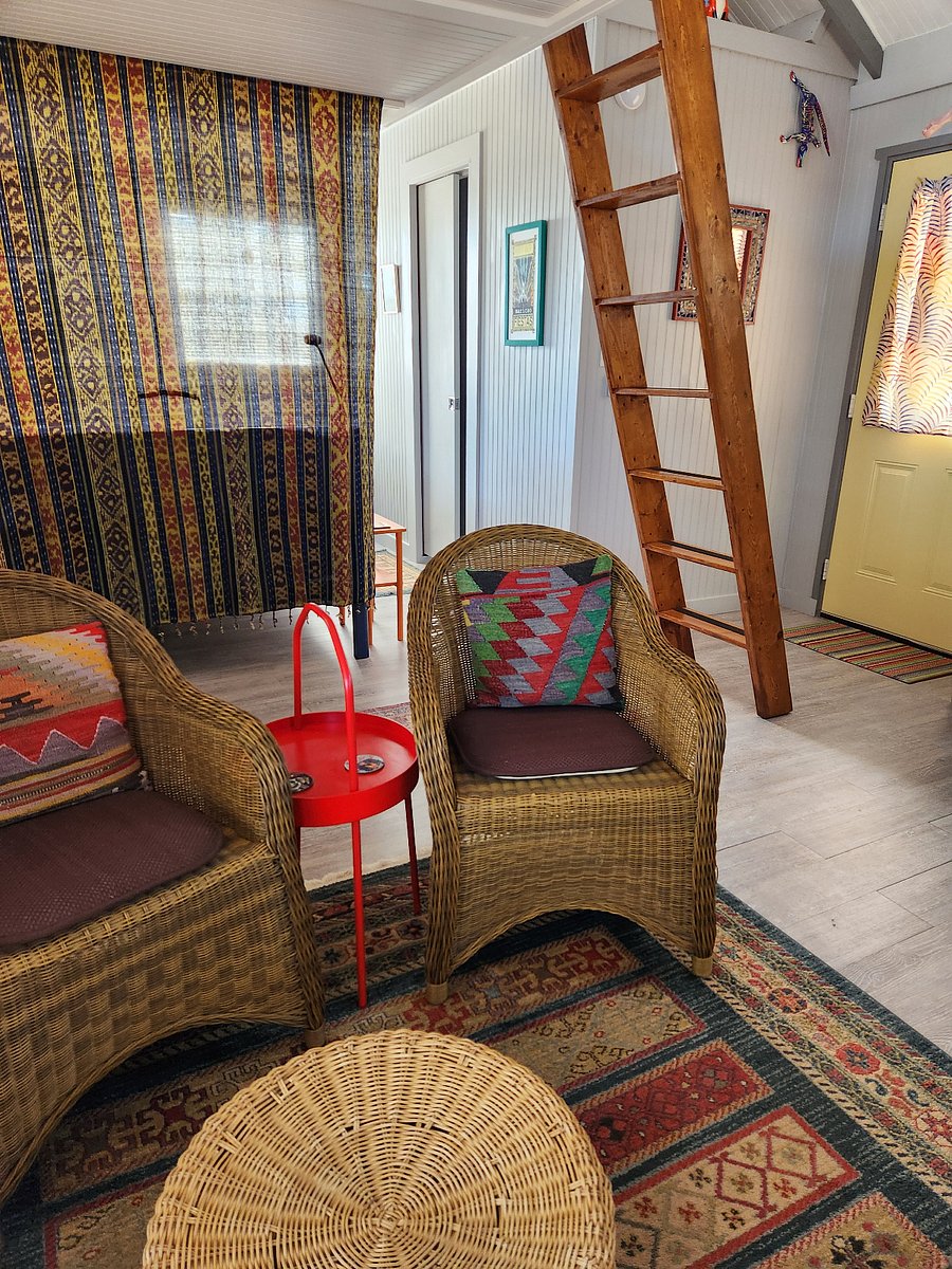 Furnished Finder property 661866_1 photo 4