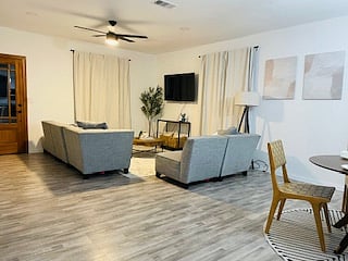 Furnished Finder property 661878_1 photo 23