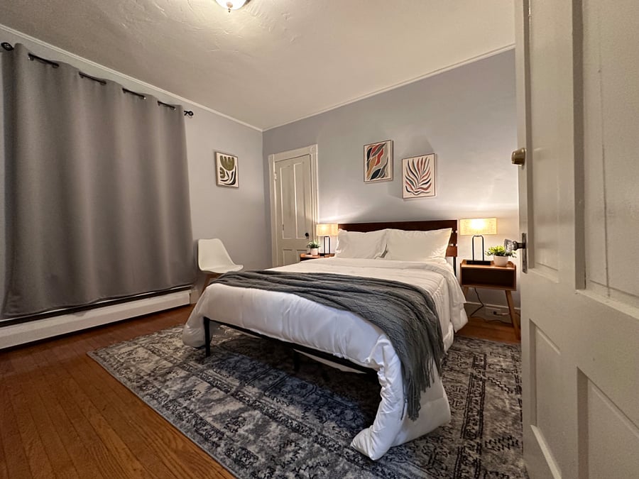 Bedroom 2, Full Bed