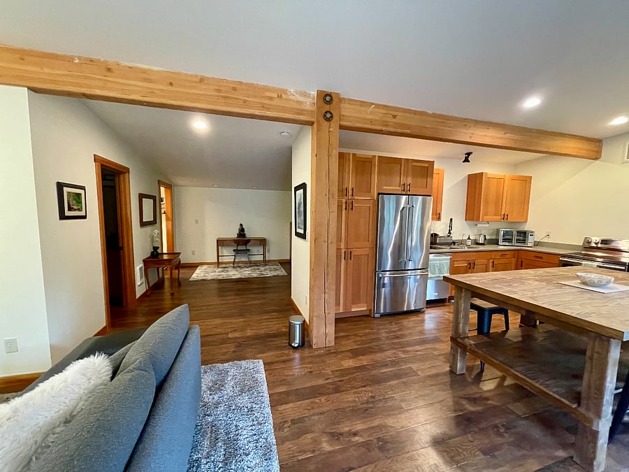 Furnished Finder property 661963_1 photo 9