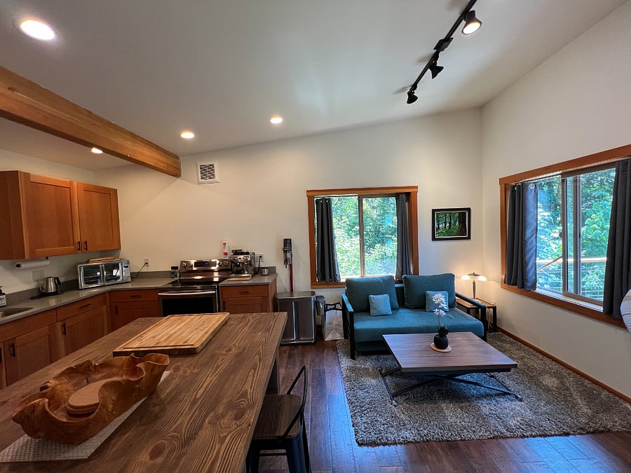 Furnished Finder property 661963_1 photo 7