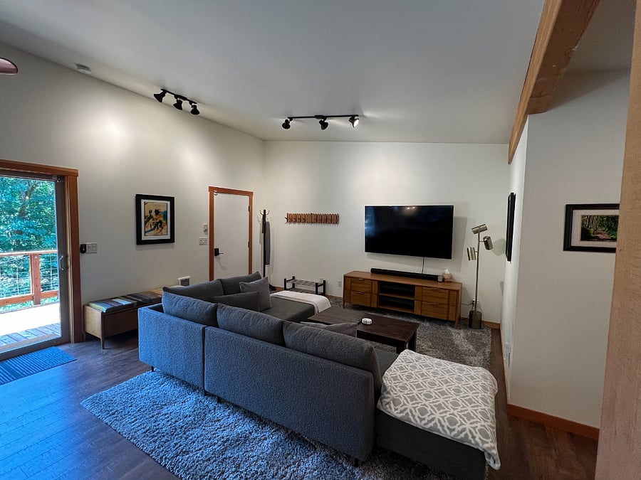 Furnished Finder property 661963_1 photo 3