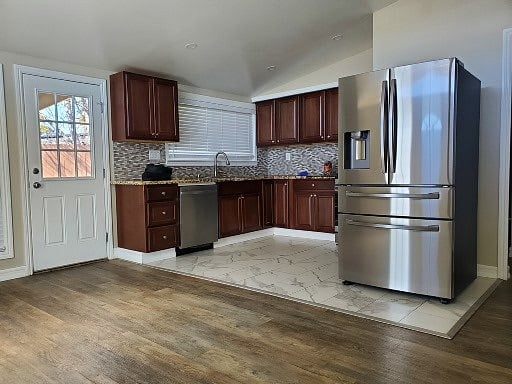 Furnished Finder property 662036_3 photo 9