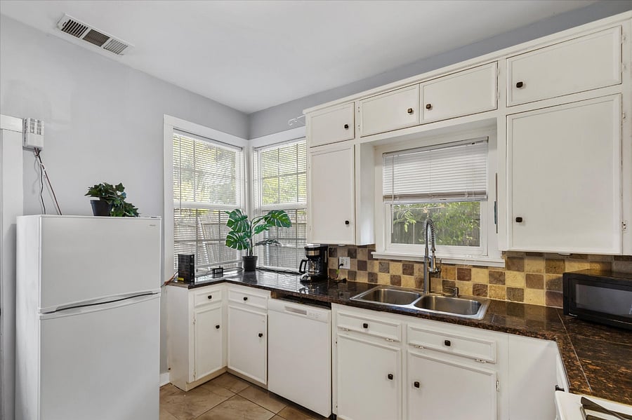 Furnished Finder property 662146_1 photo 4