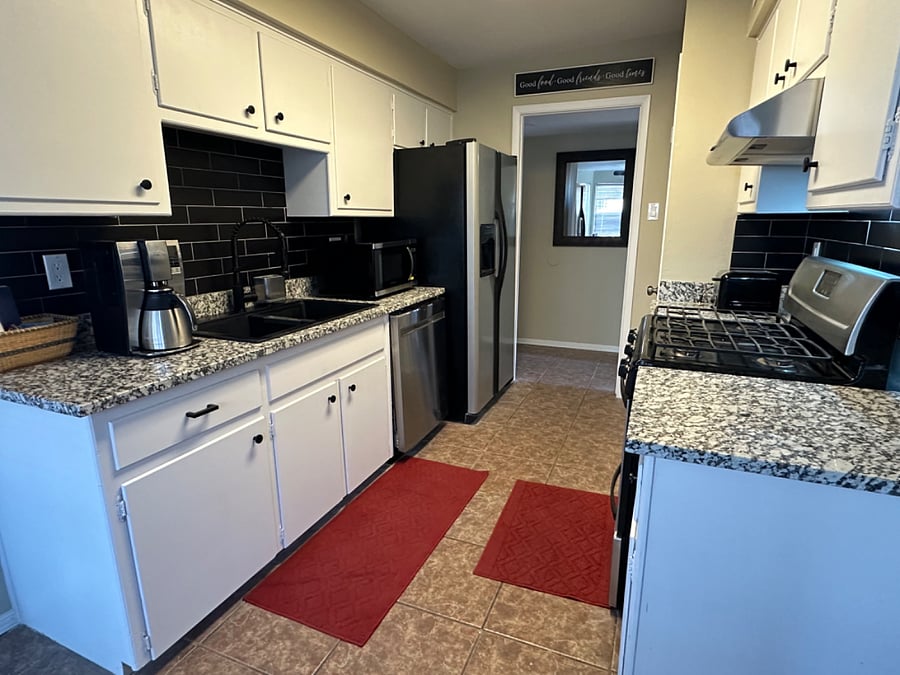 Furnished Finder property 662170_1 photo 5