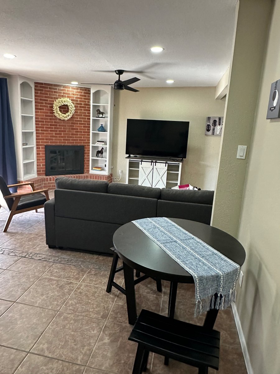 Furnished Finder property 662170_1 photo 4