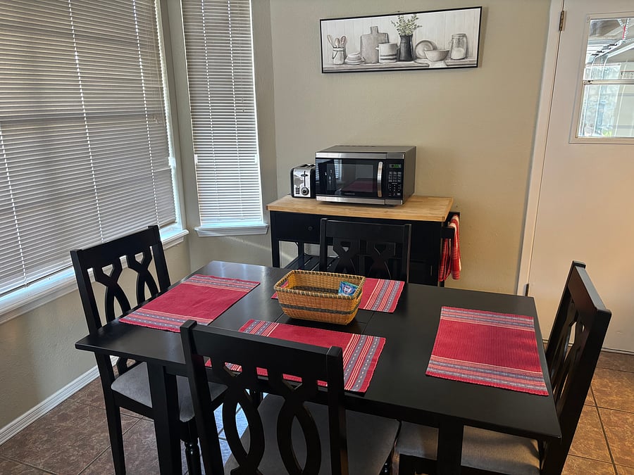 Furnished Finder property 662170_1 photo 18