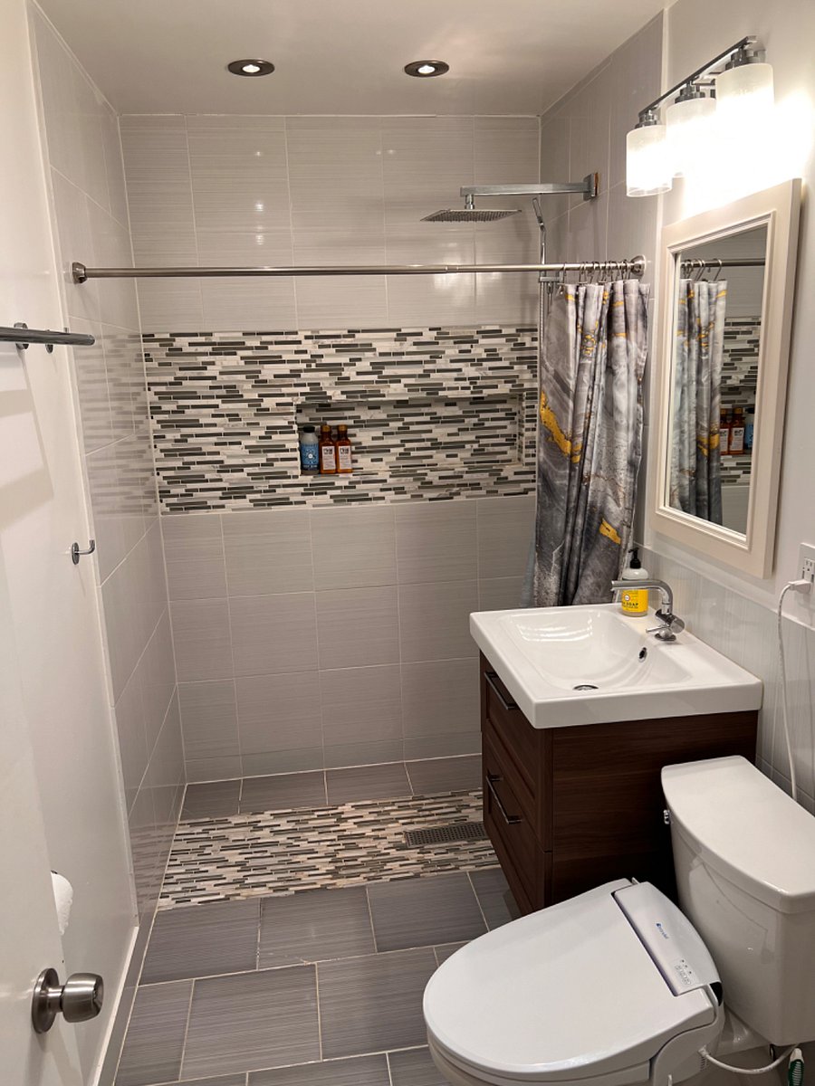 Furnished Finder property 662192_1 photo 24