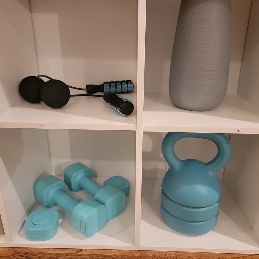 Lightweight workout equipment 