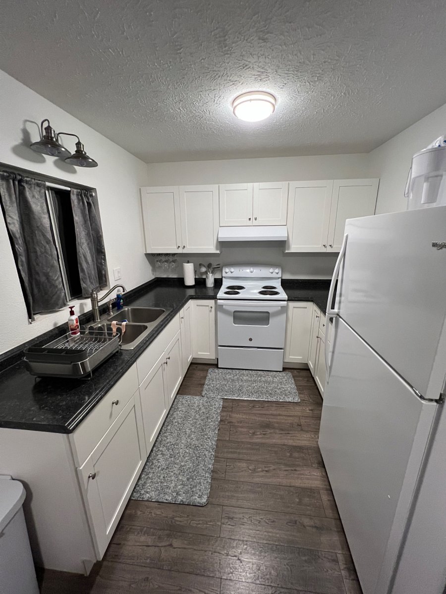 Furnished Finder property 662234_1 photo 9