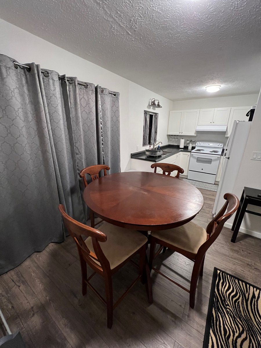 Furnished Finder property 662234_1 photo 11