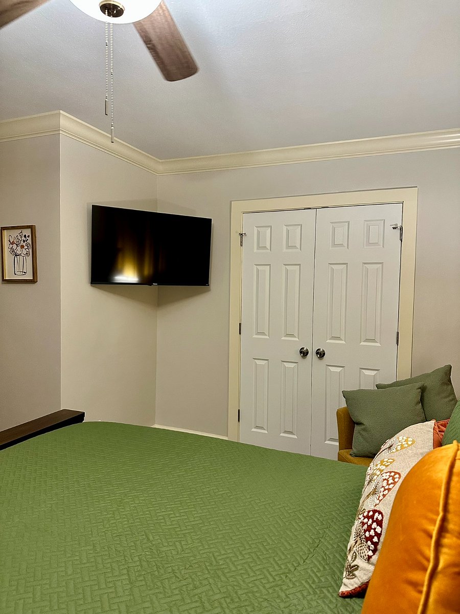 Master Bedroom Smart TV