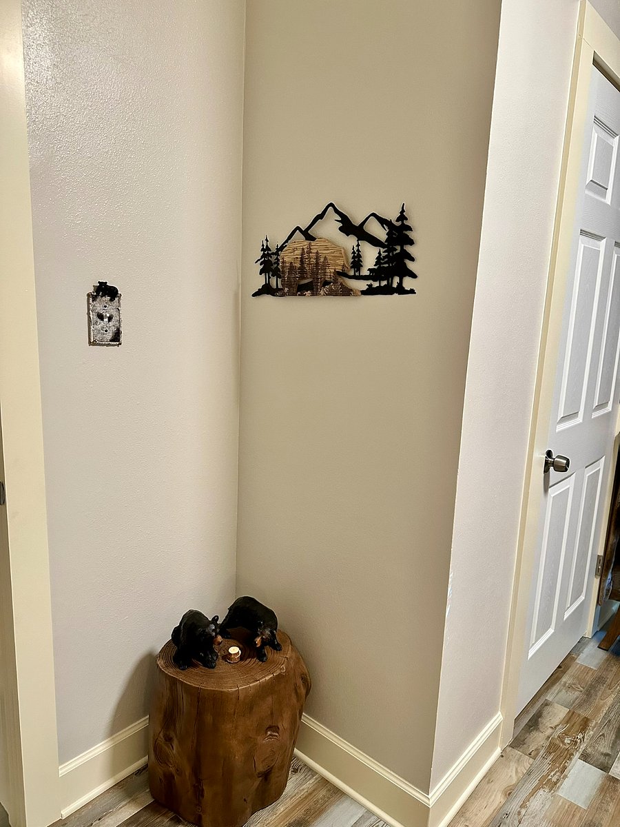 Twin Bedroom